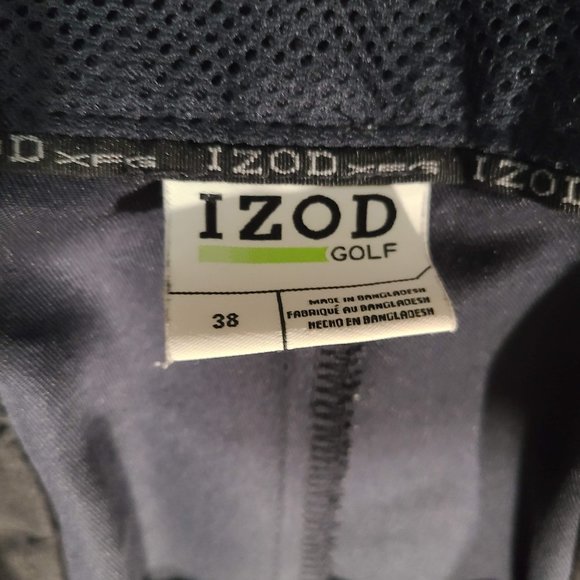 Golf Shorts - Picture 2 of 3